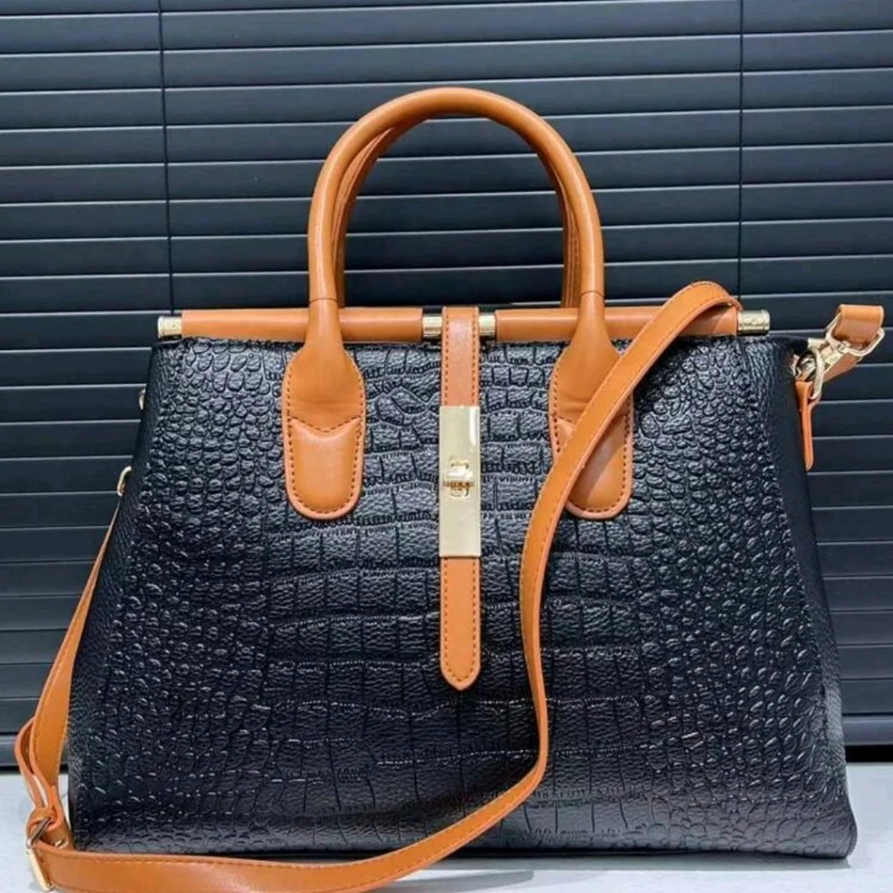 Classic Croc-Texture Tote Bag - Black & Tan - Picture 3 of 9